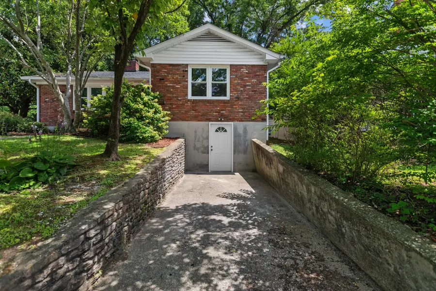 19 Ashmore Drive, Frankfort, KY 40601 - #2