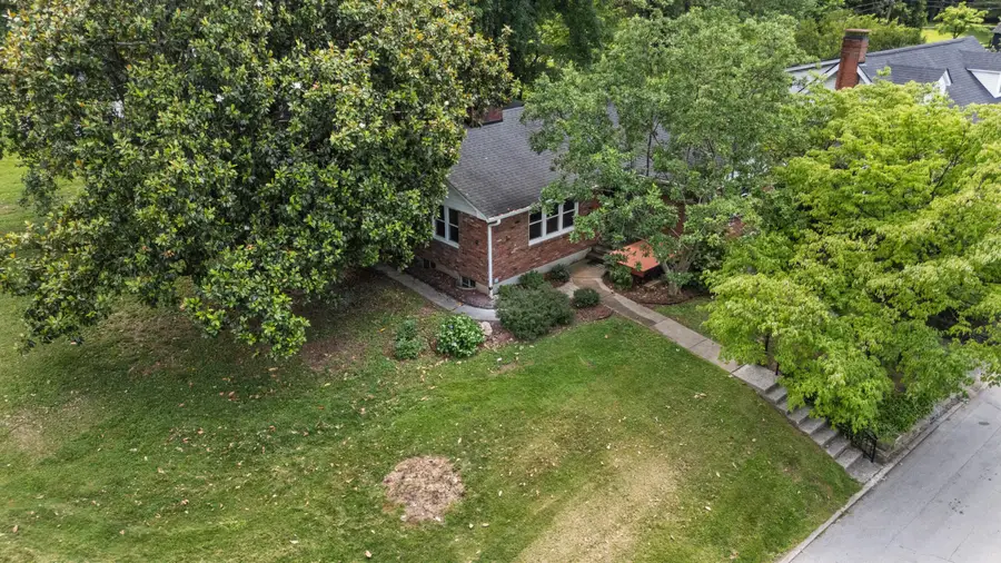 19 Ashmore Drive, Frankfort, KY 40601 - #3