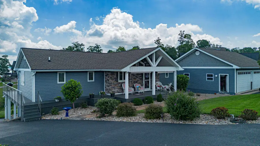 436 Sherwood Drive, Gilbertsville, KY 42044 - #2