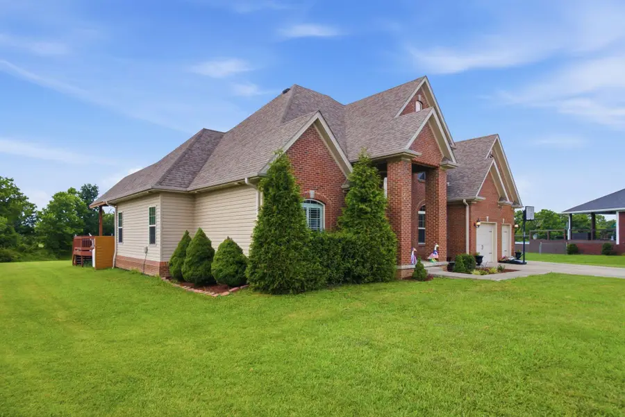 1065 Running Brook Drive, Lawrenceburg, KY 40342 - #3