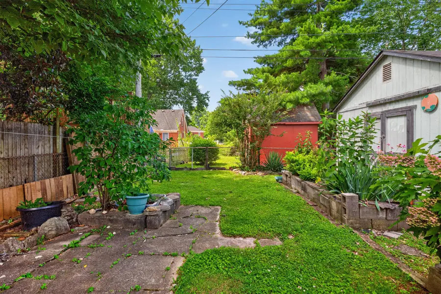 236 Garrett Avenue, Lexington, KY 40504 - #2