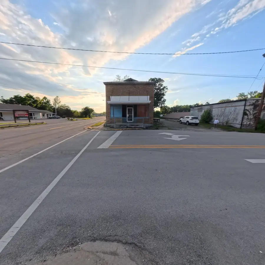 803 Main Street, Ravenna, KY 40472 - #2