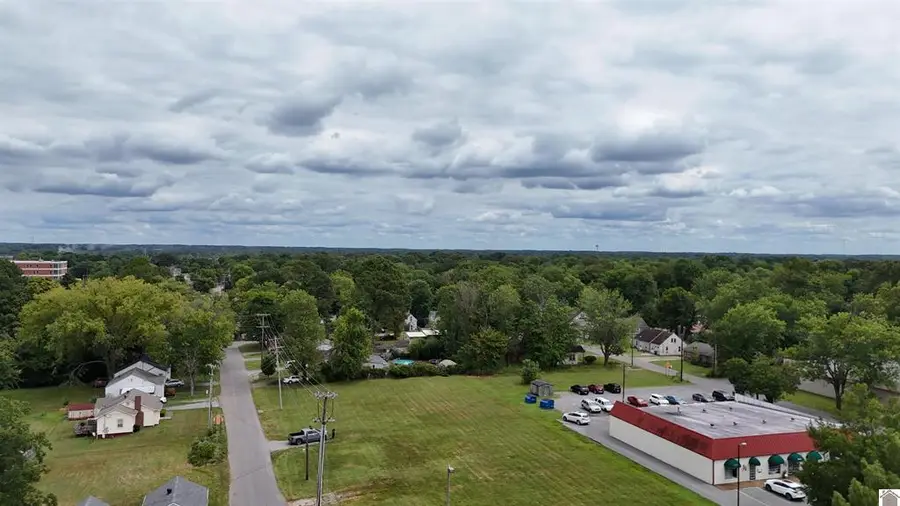 301 S 12th Street, Murray, KY 42071 - #2