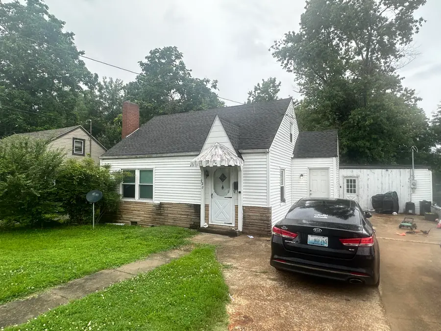723 W Lockridge Street, Mayfield, KY 42066 - #2