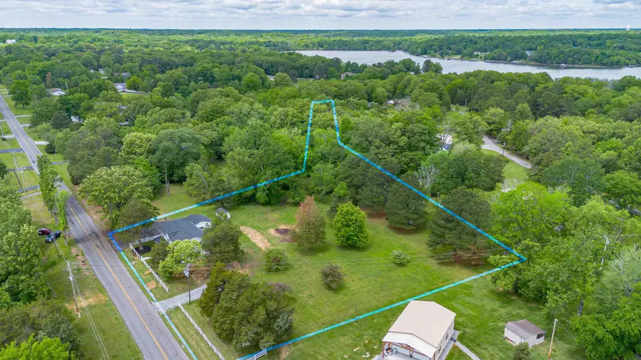 3259 Big Bear Highway, Benton, KY 42025 - #3