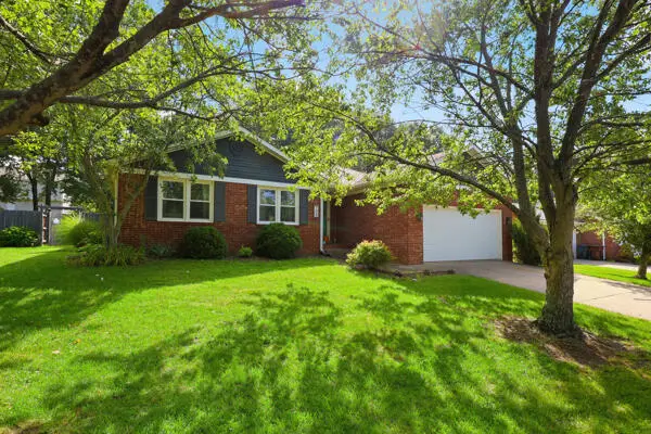 204 Setti Place Road, Versailles, KY 40383