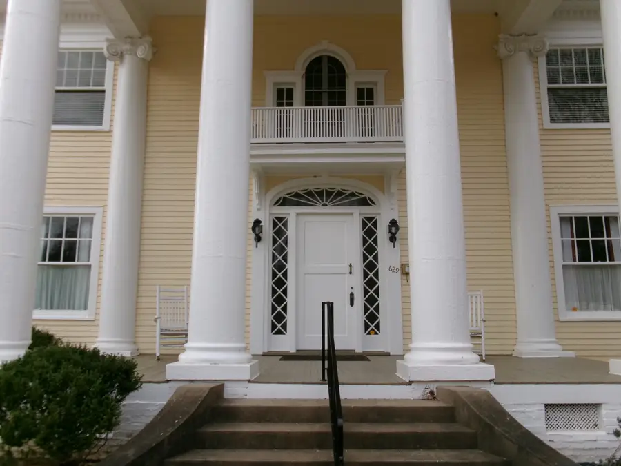 629 S 2nd Street, Mayfield, KY 42066 - #2