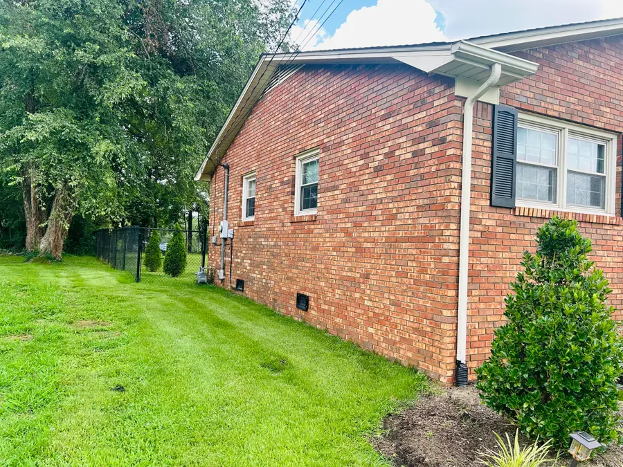 1608 Magnolia Drive, Murray, KY 42071 - #2