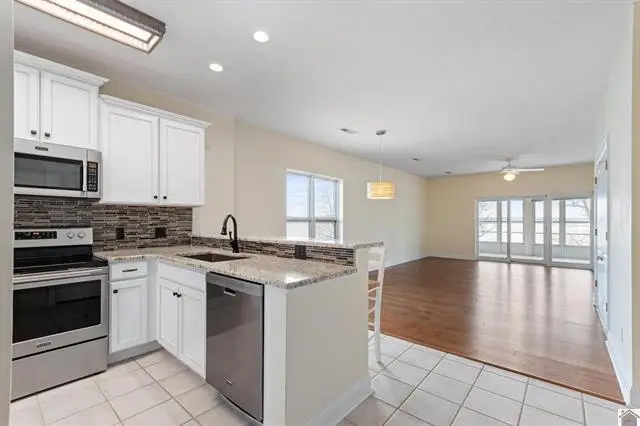 572 Moon Bay Drive #5, Kuttawa, KY 42055 - #3