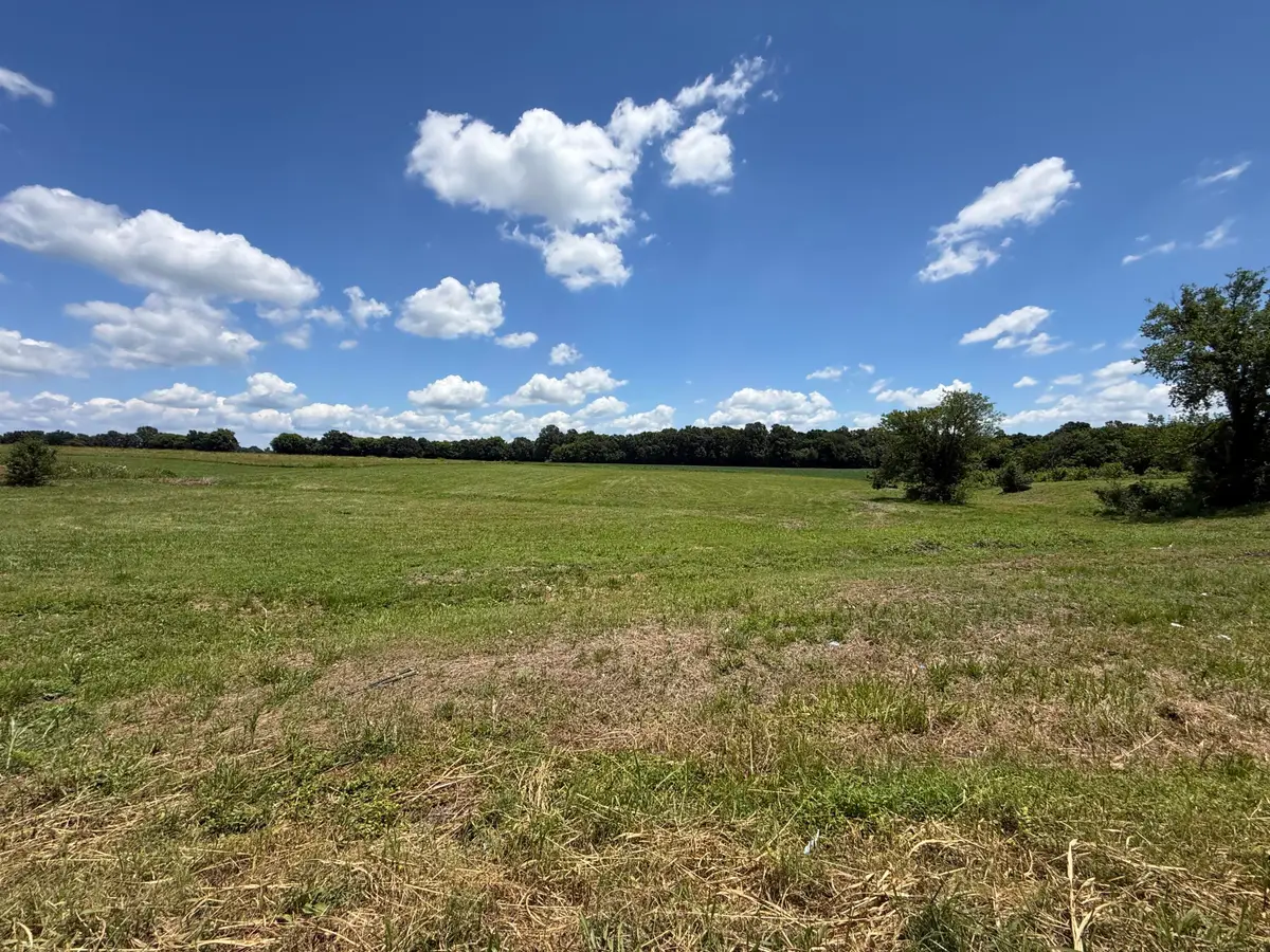 1720 Hopkins Road, Murray, KY 42071 - #1