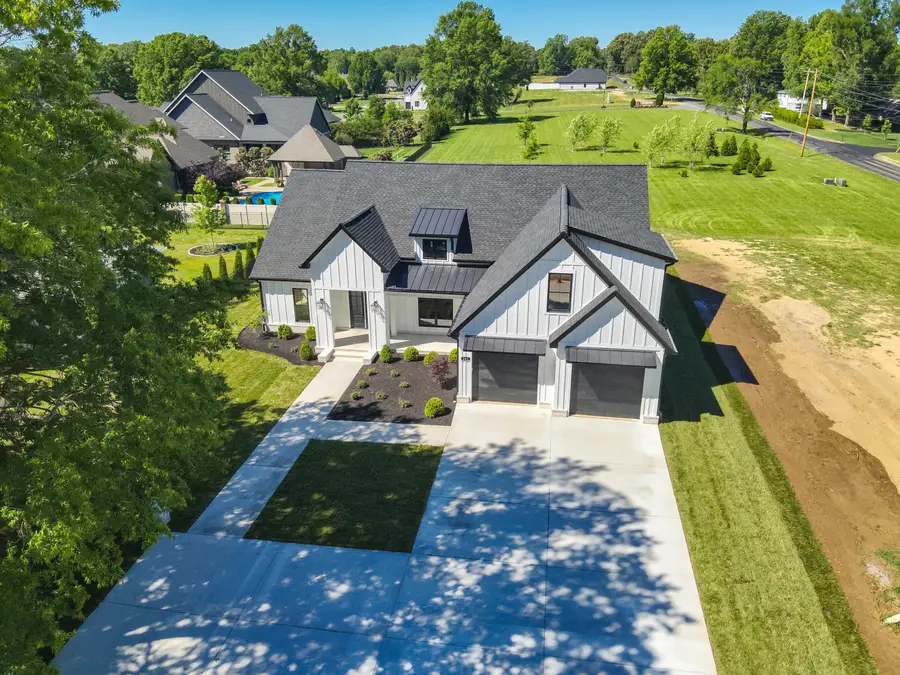 661 N 36th Street, Paducah, KY 42001 - #3