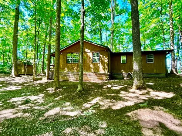 302 Lakeview Avenue, Burnside, KY 42519