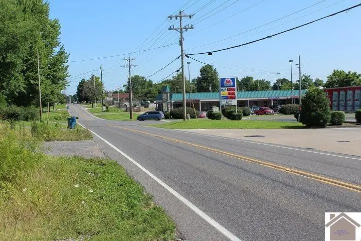 1511 Cuba Road, Mayfield, KY 42066 - #2