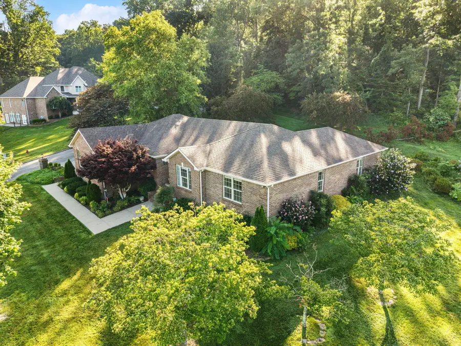 871 Woods Edge Drive, Somerset, KY 42503 - #2