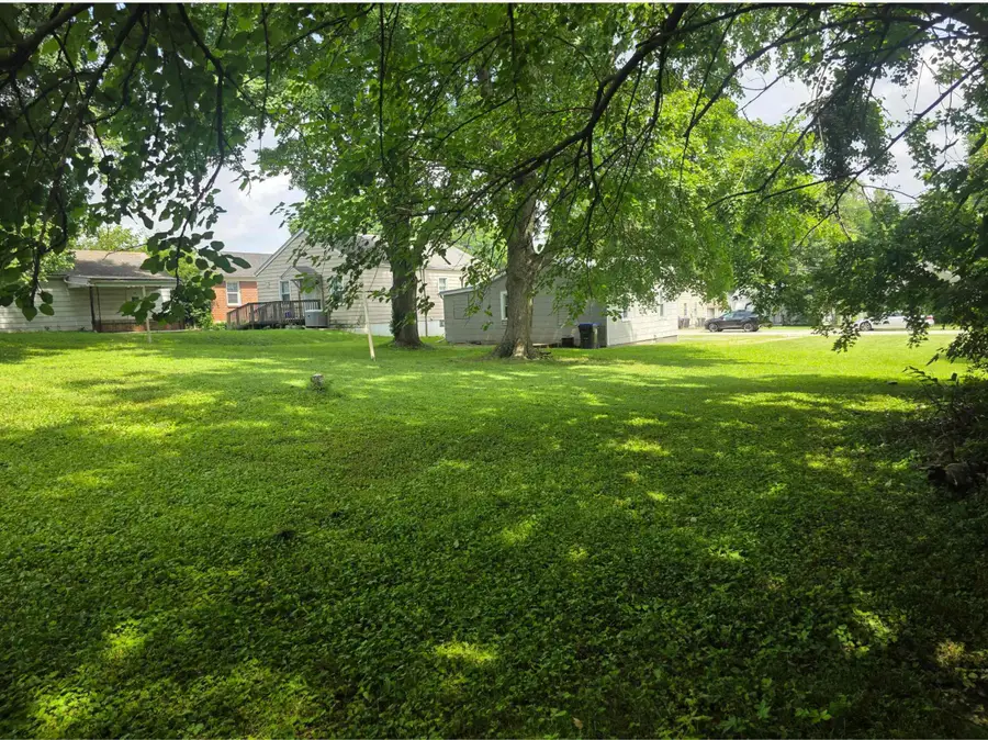 316 Inverness Avenue, Louisville, KY 40214 - #3