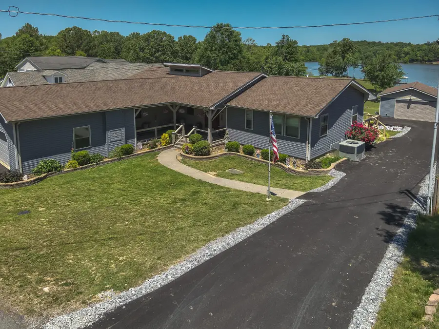 360 Halbrook Lane, Benton, KY 42025 - #2