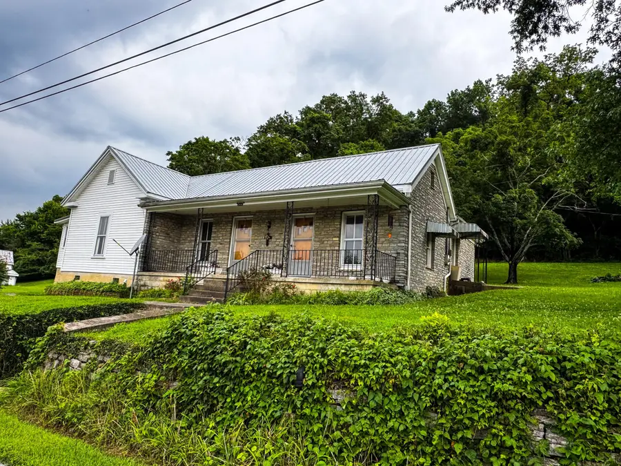 2970 Glensboro Road, Lawrenceburg, KY 40342 - #2