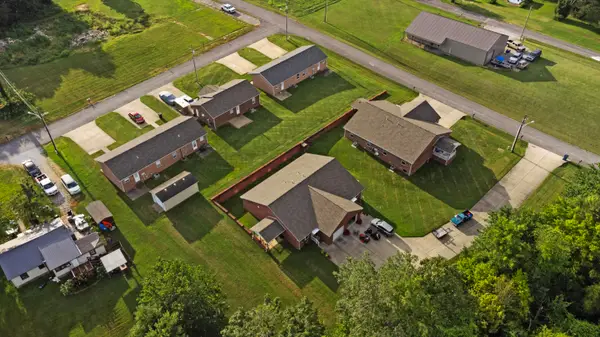 1223/1233 Clyde Elrod Avenue, Kevil, KY 42053
