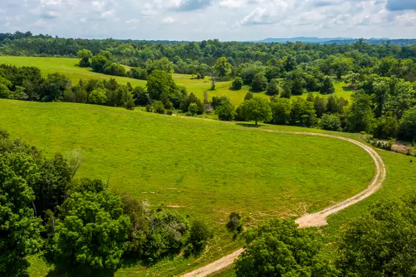380 Howard Creek Road #380, Winchester, KY 40391