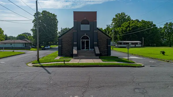 1038 Burnett Street, Paducah, KY 42001