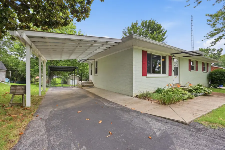 308 Mulberry Drive, Lexington, KY 40509 - #3