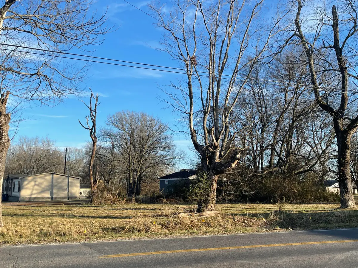 521 S 4th Street, Murray, KY 42071 - #1