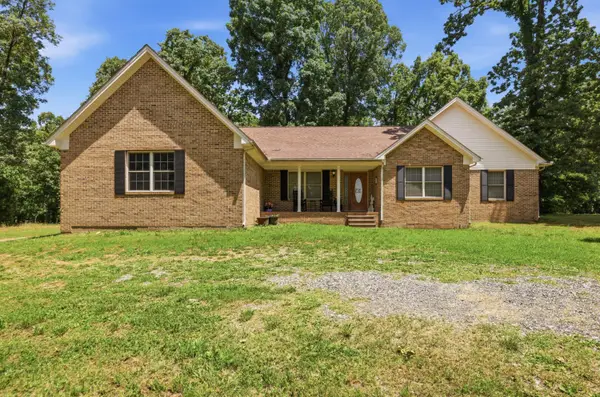 300 Rocky Point Lane, Gilbertsville, KY 42044