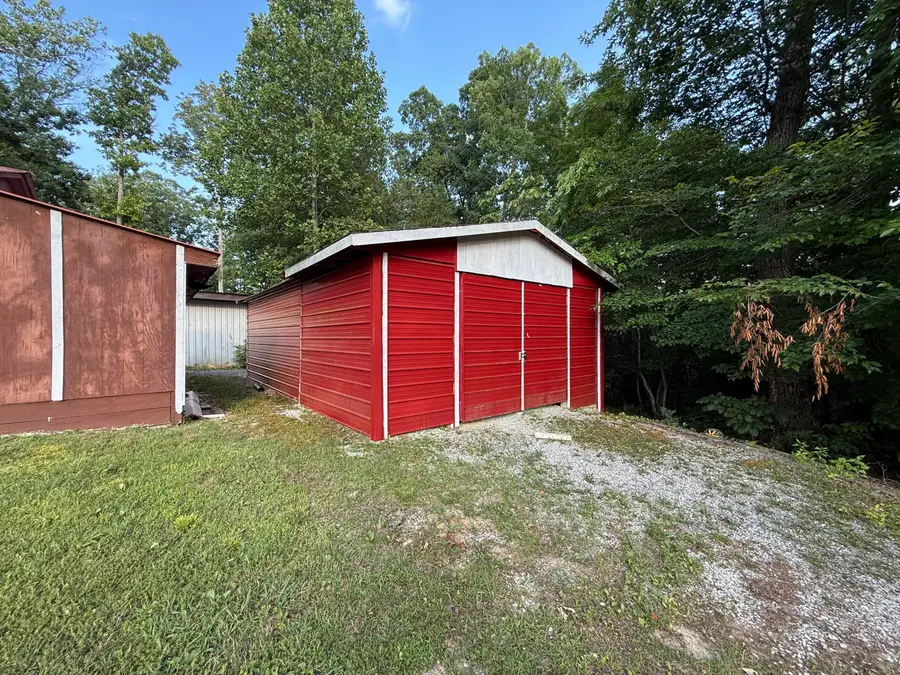 305 Hunters Paradise Road, Monticello, KY 42633 - #3