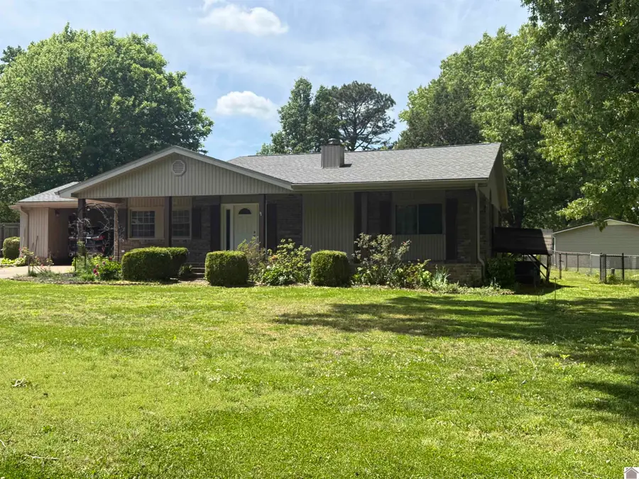 1366 Scottsdale Drive, Benton, KY 42025 - #2