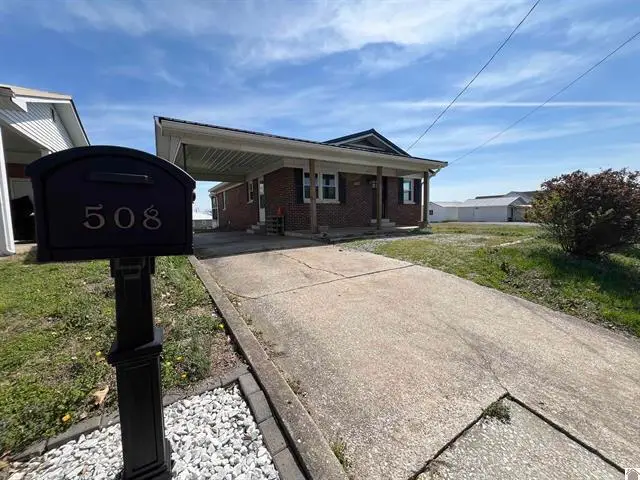 508 E Walnut Street, Dawson Springs, KY 42408 - #2