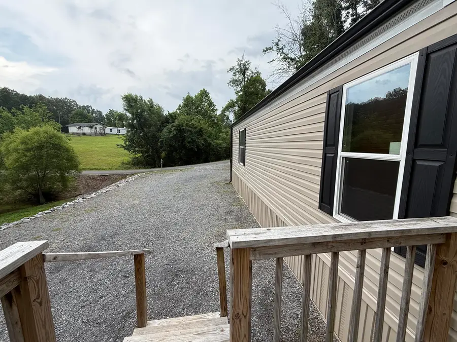 13 Wells Lane, Gilbertsville, KY 42044 - #2