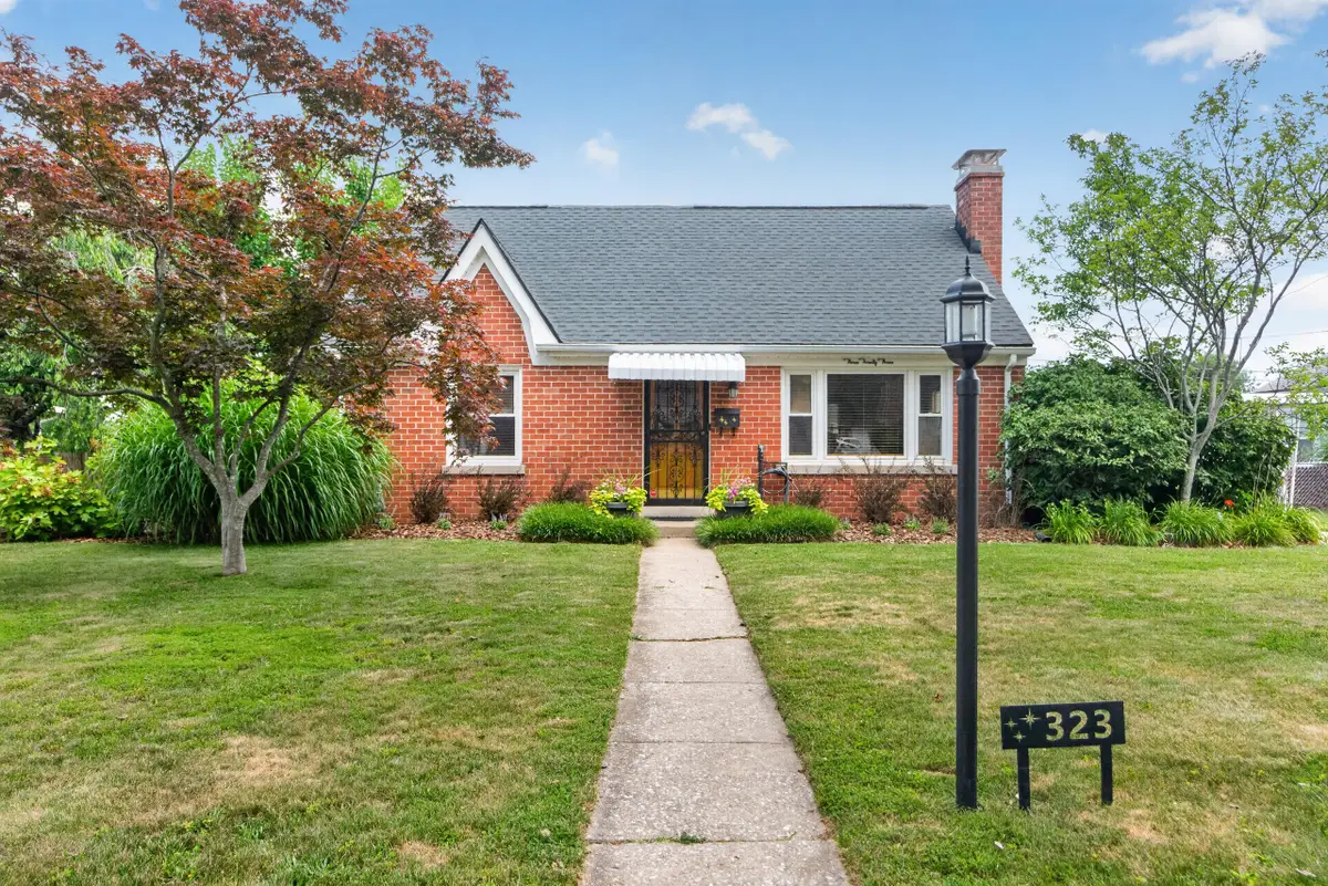 323 Stratford Drive, Lexington, KY 40503 - #1