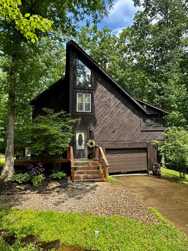 390 Whispering Oaks, Morehead, KY 40351