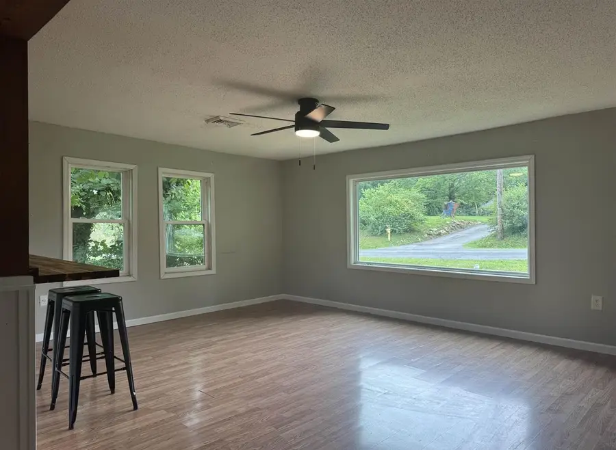 1622 Walnut Street, Benton, KY 42025 - #3