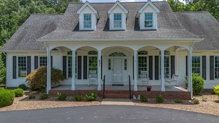 631 Chickasaw Bluff Road, Benton, KY 42025 - #2