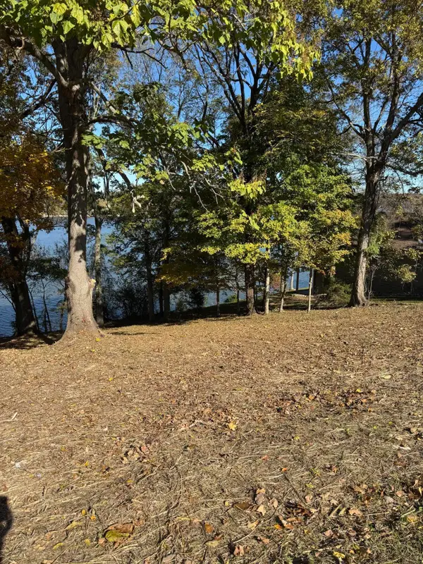57 Cheekwood Lane, Cadiz, KY 42211