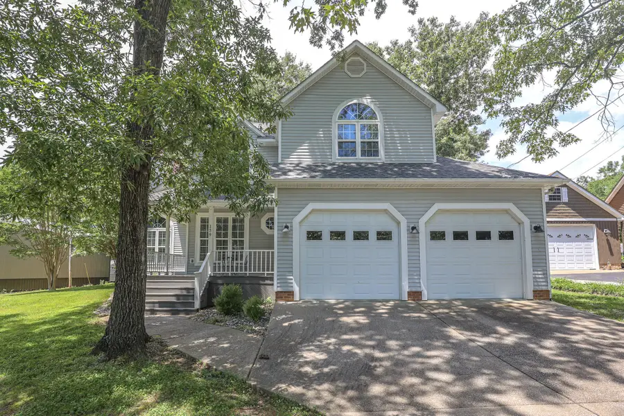 139 Sir Rogers Drive, Gilbertsville, KY 42044 - #2