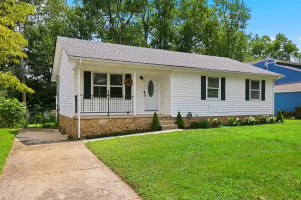 1137 Wood Ridge Road, Lexington, KY 40514