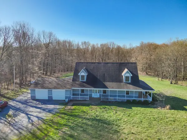 500 Farm Road, Sedalia, KY 42079