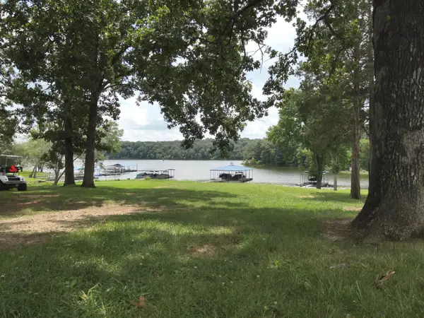 Lot 72 Buckhorn Circle, Gilbertsville, KY 42044