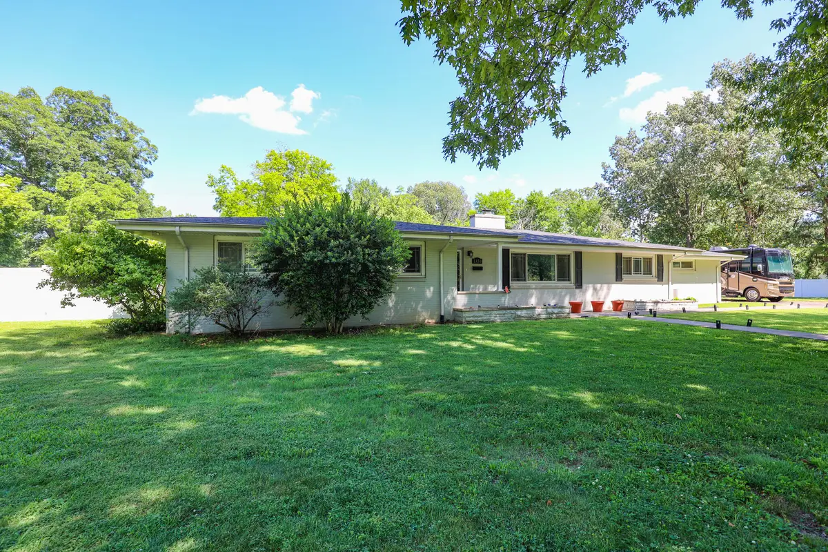 1450 H C Mathis Drive, Paducah, KY 42001 - #1