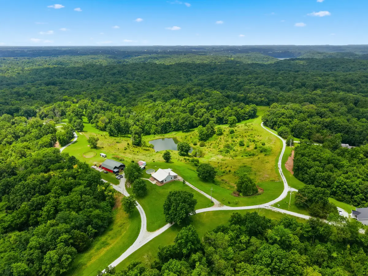1010 Redwing Way, Lawrenceburg, KY 40342 - #1