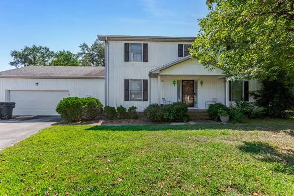 1512 Oak Ridge Court, Hopkinsville, KY 42240