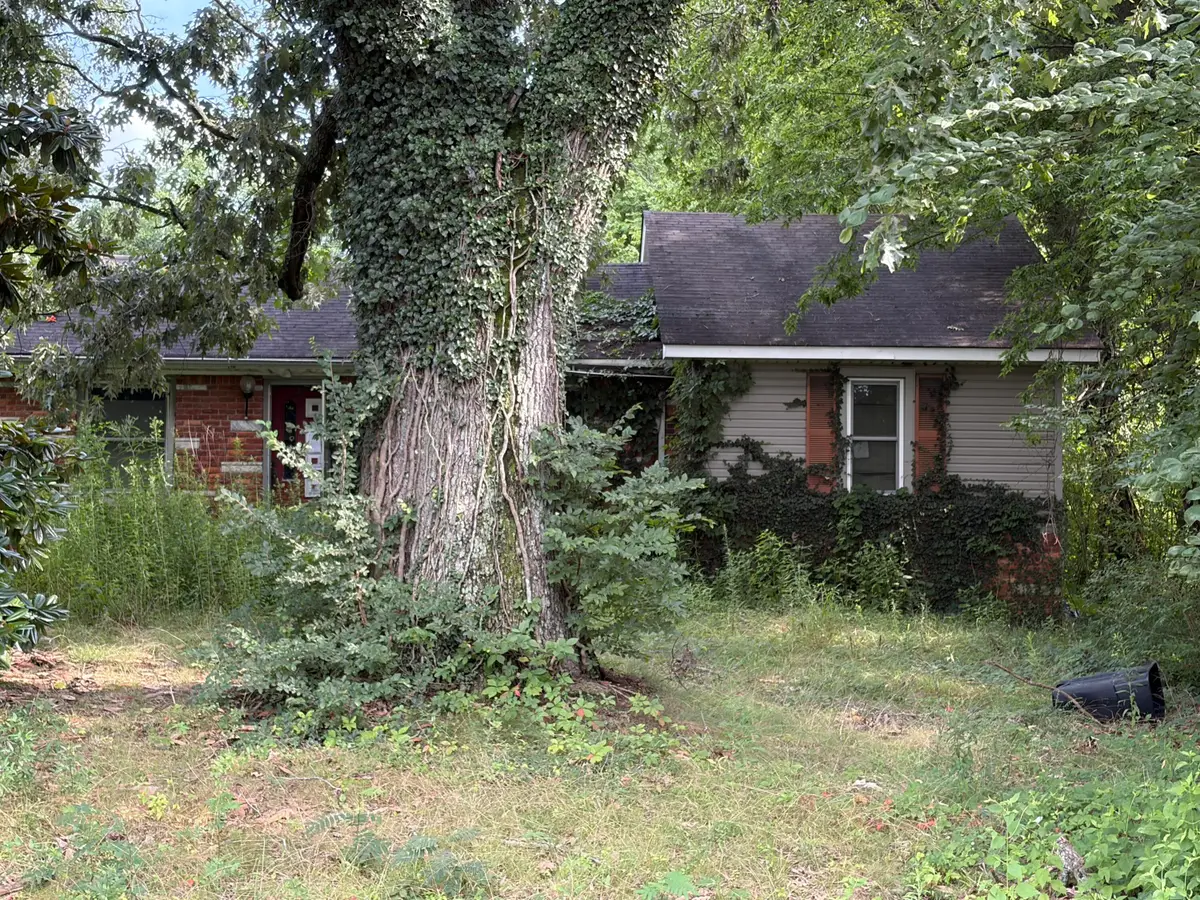2720 Lovelaceville Florence Station Road, Paducah, KY 42003 - #1