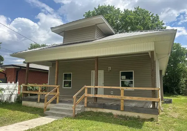 1498 S Clay Street, Hopkinsville, KY 42240