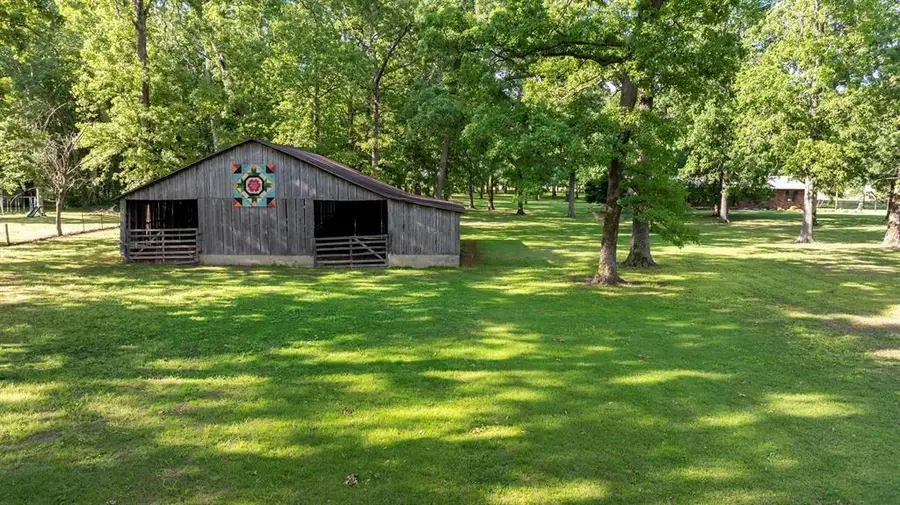 2156 Poor Farm Road, Murray, KY 42071 - #3