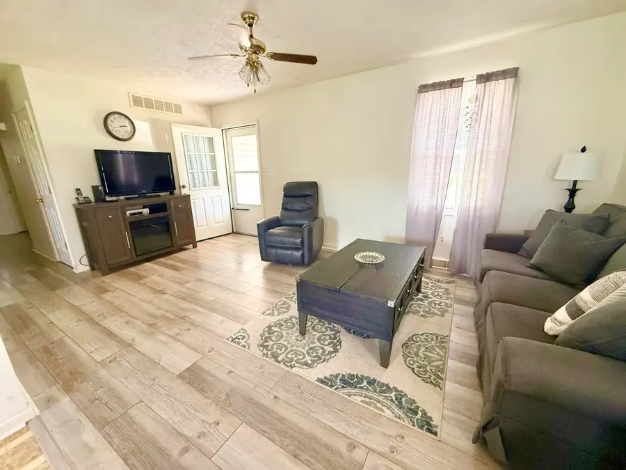430 Fair Ground Road, Stanford, KY 40484 - #2