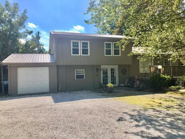 1385 Eastlawn Road, Hanson, KY 42413