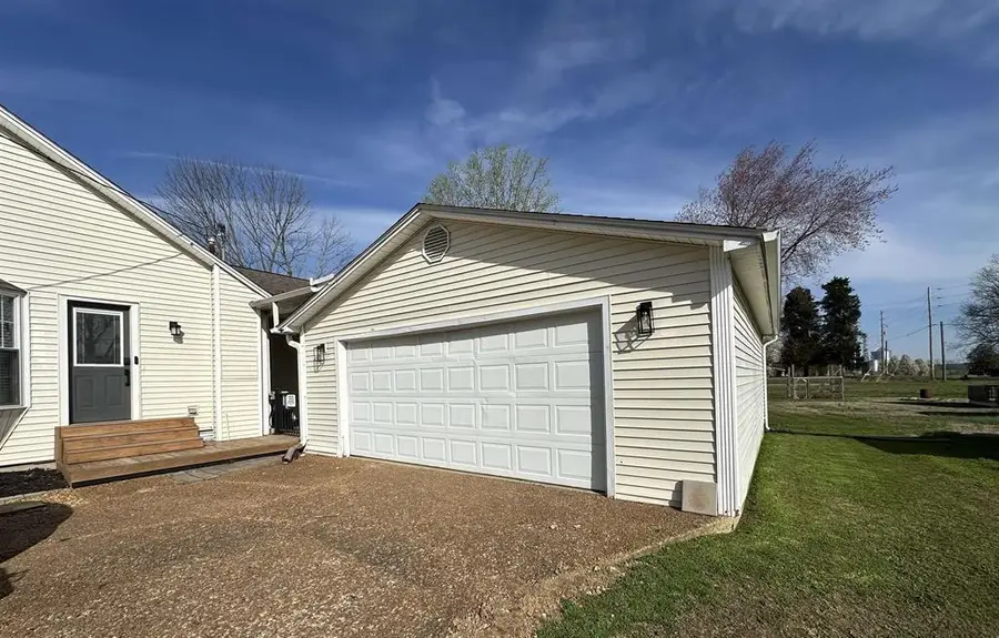 38 Lamb Drive, Sedalia, KY 42079 - #2