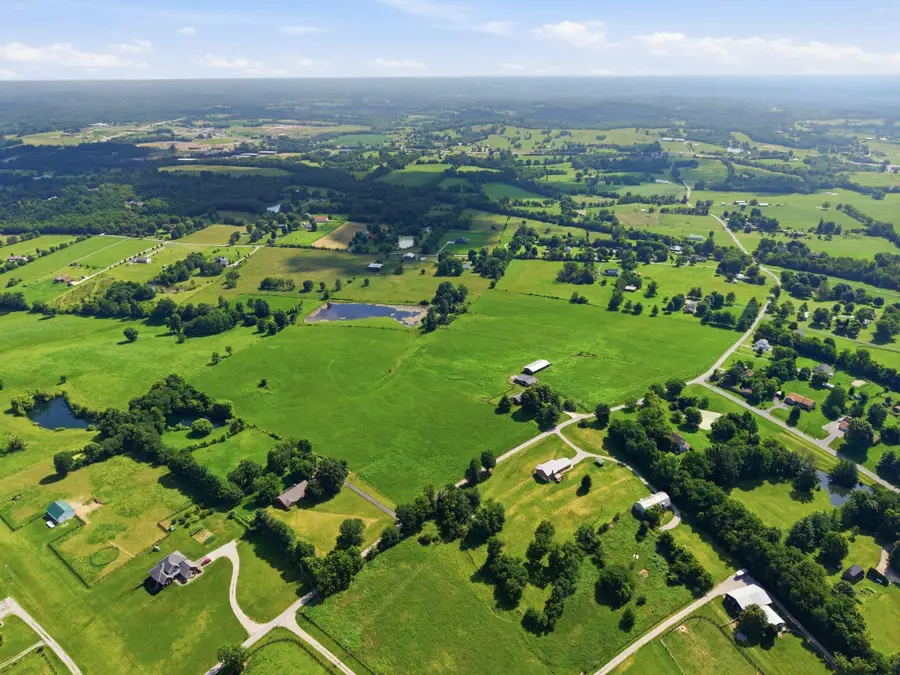1204 Nevins Station Road, Lawrenceburg, KY 40342 - #3